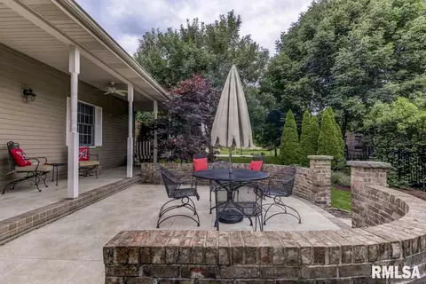 2031 W Laurel St, Springfield, IL 62704 photo 34
