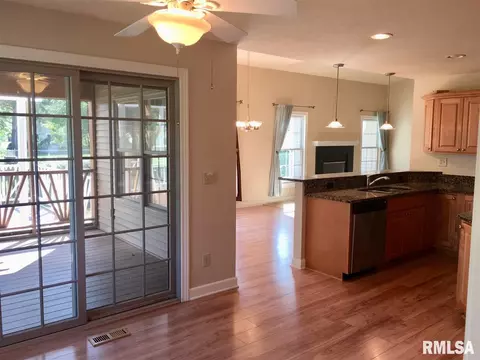 2250 Andrew Rd, Sherman, IL 62684 photo 11