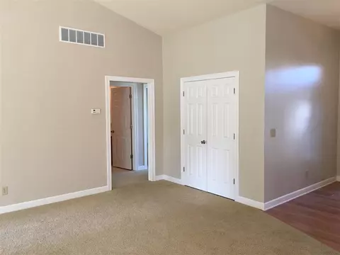 2250 Andrew Rd, Sherman, IL 62684 photo 4