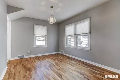 2105 N 20th St, Springfield, IL 62702 photo 5
