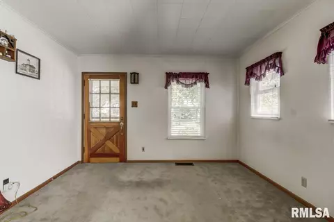 2133 S Lowell Ave, Springfield, IL 62704 photo 5