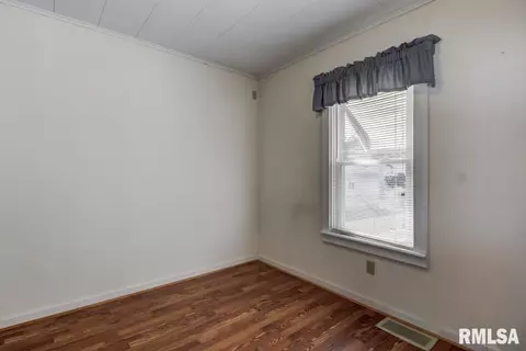 2133 S Lowell Ave, Springfield, IL 62704 photo 22