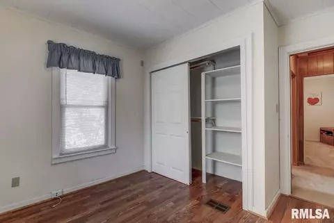 2133 S Lowell Ave, Springfield, IL 62704 photo 21