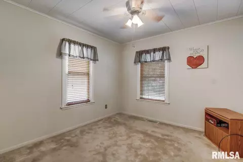 2133 S Lowell Ave, Springfield, IL 62704 photo 16