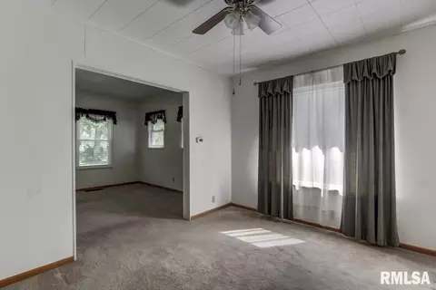 2133 S Lowell Ave, Springfield, IL 62704 photo 14