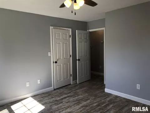 4120 Mccormick Dr, Springfield, IL 62702 photo 13