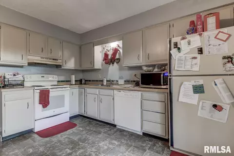 2601-2603 Delaware Dr, Springfield, IL 62702 photo 22