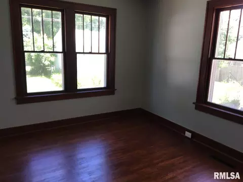 1504 S 2nd St, Springfield, IL 62704 photo 12