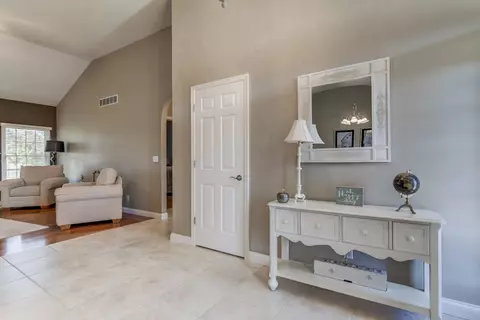 6309 Stonehaven Rdg, Springfield, IL 62711 photo 5
