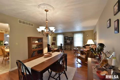 20 Sarah Ave, Springfield, IL 62703 photo 7