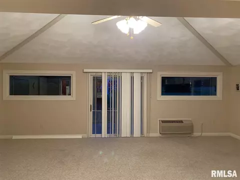 17 Greencastle Cir, Springfield, IL 62712 photo 9