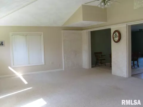 17 Greencastle Cir, Springfield, IL 62712 photo 8