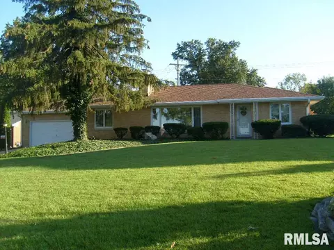17 Greencastle Cir, Springfield, IL 62712 photo 1
