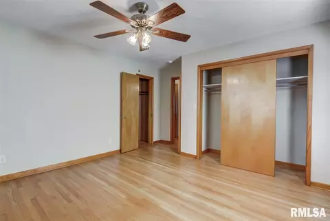 2916 S State St, Springfield, IL 62704 photo 13
