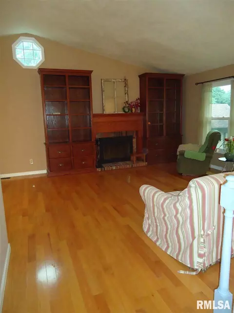 53 Hollybrook Dr, Springfield, IL 62702 photo 22