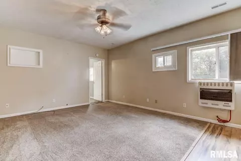 7375 Outer Rd, Sherman, IL 62684 photo 5