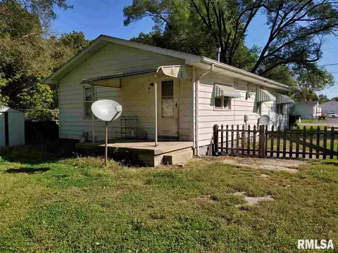 827 Forrest Ave, Springfield, IL 62702 photo 6