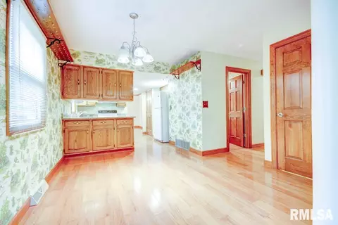 35 Danbury Dr, Springfield, IL 62704 photo 18