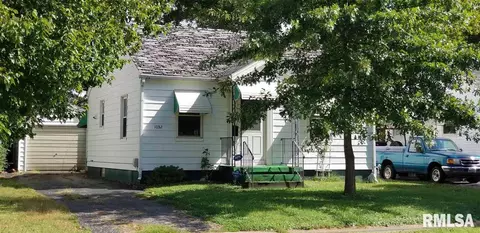 1032 N Bond St, Springfield, IL 62702 photo 1