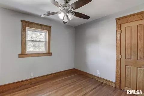 720 W Washington St, Springfield, IL 62702 photo 25