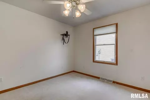 5109 Manhattan Dr, Springfield, IL 62711 photo 23