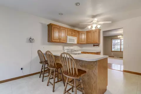 5109 Manhattan Dr, Springfield, IL 62711 photo 10