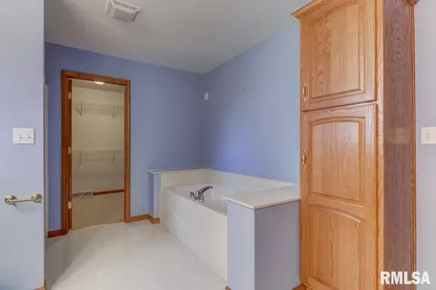 5109 Manhattan Dr, Springfield, IL 62711 photo 20