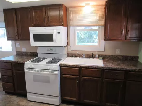 2437 Yale Blvd, Springfield, IL 62703 photo 6
