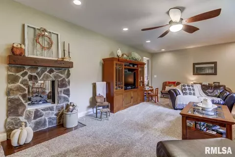 860 Meadowbrook Rd, Springfield, IL 62711 photo 13
