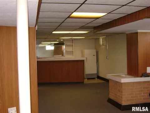 1725 Pickett St, Springfield, IL 62703 photo 7