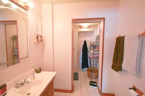 1132 N Osburn Ave, Springfield, IL 62702 photo 10