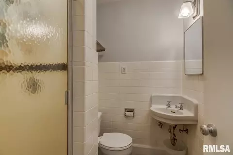 1660 Laurel St, Springfield, IL 62704 photo 19