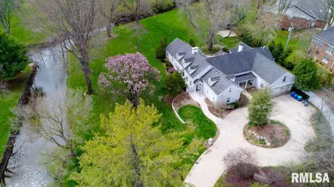 1800 Cherry Rd, Springfield, IL 62704 photo 3