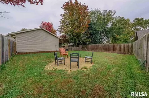 6316 Kate Ct, Springfield, IL 62712 photo 9