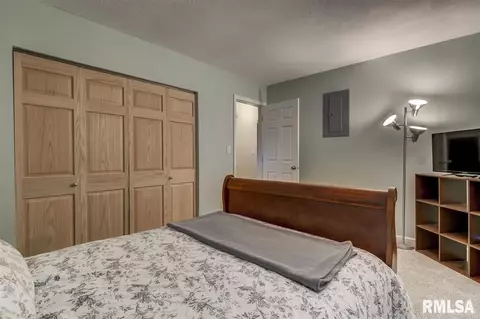 1510 Fairfield St, Springfield, IL 62702 photo 12
