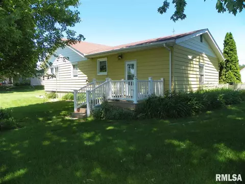 226 N Johnson Flt, Oneida, IL 61467 photo 2