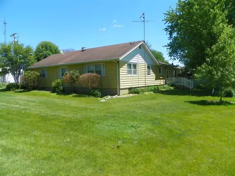 226 N Johnson Flt, Oneida, IL 61467 photo 3