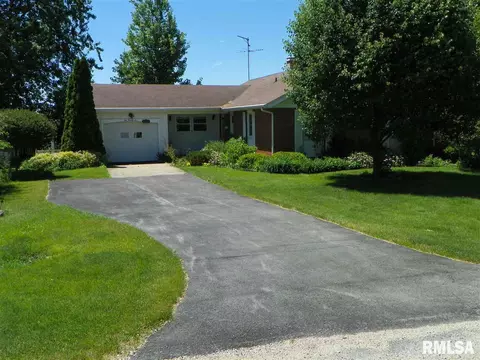 226 N Johnson Flt, Oneida, IL 61467 photo 1