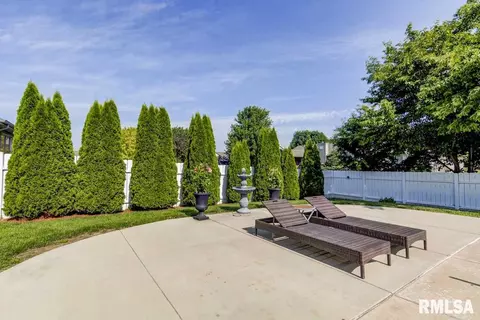 5201 Crane Dr, Springfield, IL 62711 photo 11