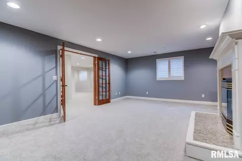 3908 Whisper Walk Dr, Springfield, IL 62711 photo 25
