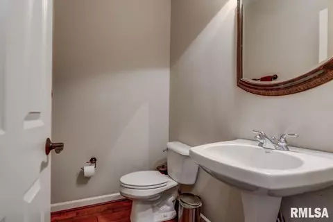 3908 Whisper Walk Dr, Springfield, IL 62711 photo 10