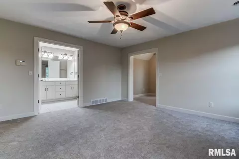 3908 Whisper Walk Dr, Springfield, IL 62711 photo 11