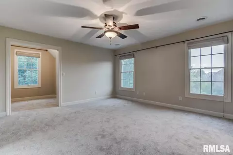 3908 Whisper Walk Dr, Springfield, IL 62711 photo 12