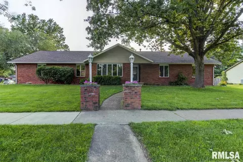 8041 Hunt Rd, Springfield, IL 62712 photo 1