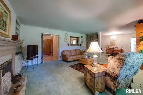 2041 Cherry Rd, Springfield, IL 62704 photo 22