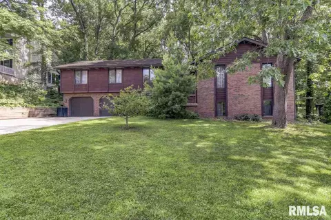 3804 W Bluffs Rd, Springfield, IL 62711 photo 2