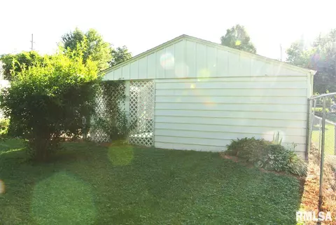 1320 N Wesley St, Springfield, IL 62702 photo 8