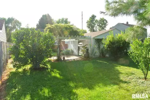 1320 N Wesley St, Springfield, IL 62702 photo 7