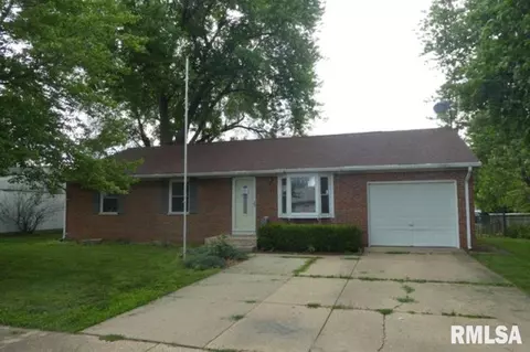 2409 E Devonshire Rd, Springfield, IL 62703 photo 1