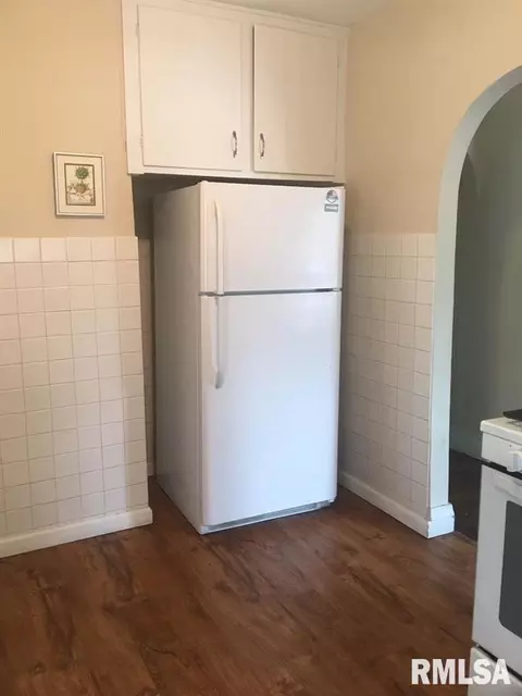 914 N 11th St, Springfield, IL 62702 photo 8